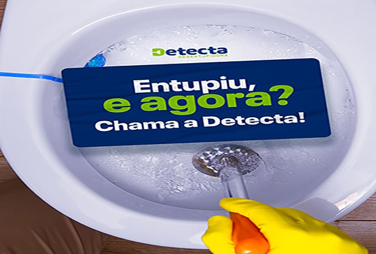  Desentupimento de Vaso Sanitário